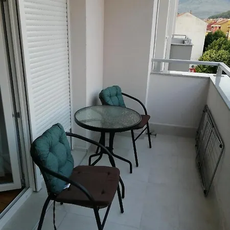 Apartman Elena *